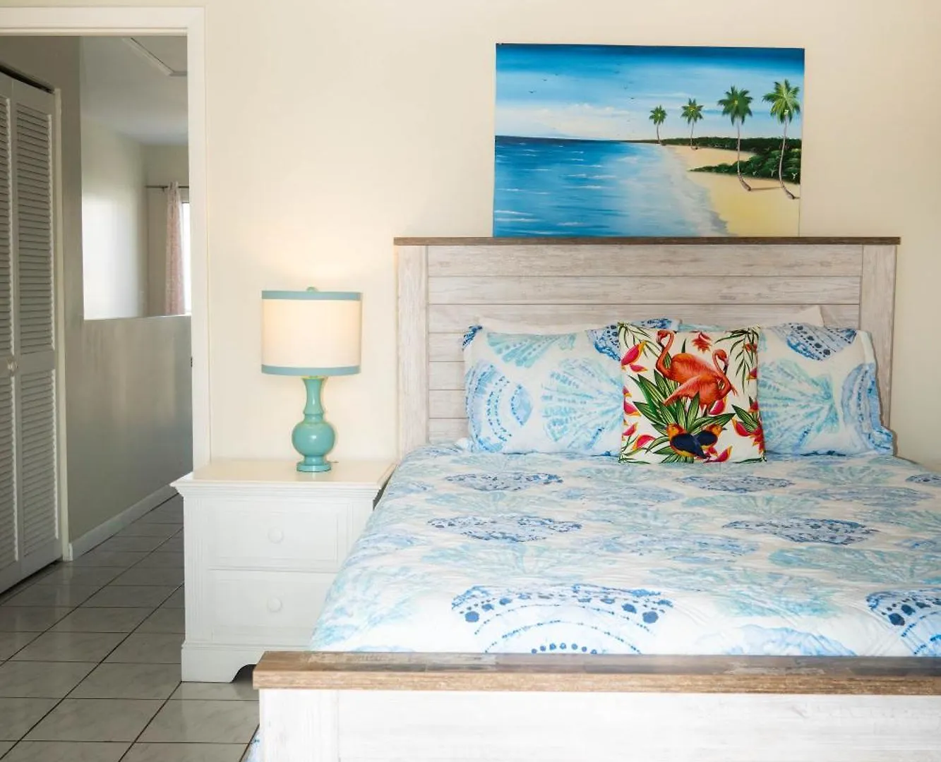 Island Club Turks & Grace Bay Place Aparthotel