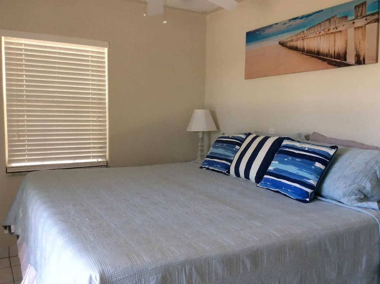 Island Club Turks & Grace Bay Place